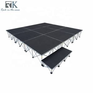 Scène pliable 4x4 pieds pour concerts et événements, podium mobile en aluminium pour mariages et grands événements - Product Image 1