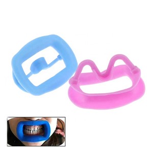 Accessoire de blanchiment dentaire multifonctionnel, nettoyage dentaire, rétracteur de lèvres et de langue en silicone pour l'ouverture de la bouche, blanchiment des dents - Product Image 4