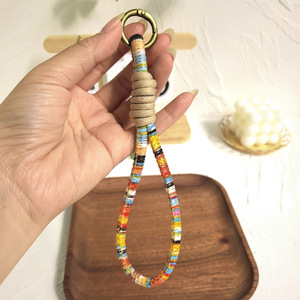 Cordons de téléphone portable colorés en gros, cordons tressés à nœuds color-block, porte-clés, accessoires DIY - Product Image 4