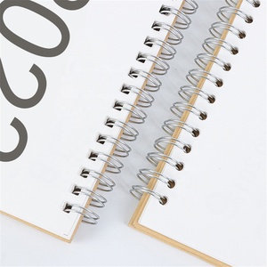 Calendriers <span class=keywords><strong>de</strong></span> bureau sur pied personnalisés, calendrier <span class=keywords><strong>de</strong></span> bureau mensuel sur pied, calendrier <span class=keywords><strong>de</strong></span> table à reliure spirale, design simple, planificateur mensuel - Product Image 3