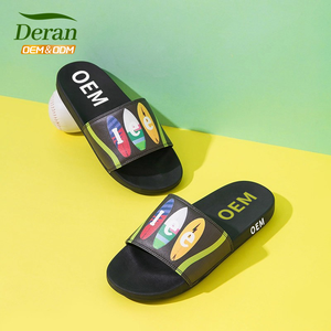 Deran vente <span class=keywords><strong>en</strong></span> gros 2025 tendance été salle de bain unisexe diapositives pantoufles sandales intérieur <span class=keywords><strong>maison</strong></span> anti-dérapant pantoufle pour hommes OEM imprimé - Product Image 4