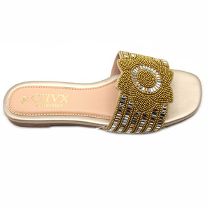 Nuove Infradito Estive da Donna con Design Versatile, Decorazioni in Perle e Strass, Traspiranti e Semplici - Product Image 4