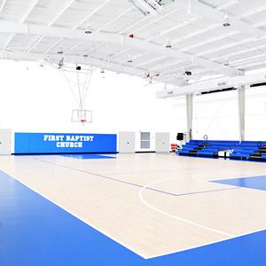 Grande salle <span class=keywords><strong>de</strong></span> sport préfabriquée en acier, poutres en H, panneaux isolés, surface peinte, stade <span class=keywords><strong>de</strong></span> football et <span class=keywords><strong>de</strong></span> basketball extérieur - Product Image 1