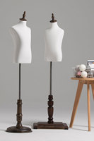 Mannequin enfant torse supérieur avec base en bois vintage pour magasin de vêtements, présentoir de vitrine fille garçon