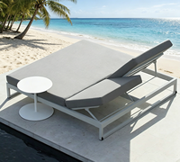 Vente chaude usine : Grand transat d'extérieur en teck avec structure en aluminium de qualité supérieure pour projets de villas de luxe et de loisirs au bord de la piscine