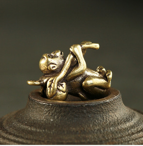 Ornements de singe en laiton, porte-clés micro-sculpté en Bronze antique, accessoires de décoration pour la maison, petite figurine - Product Image 6