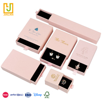 Boîte cadeau en carton écologique avec logo personnalisé, revêtement UV et doublure en éponge pour collier, boucles d'oreilles, bracelet, bague