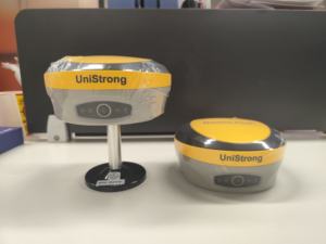 G970ipro/e-סקר e600 <span class=keywords><strong>gps</strong></span> <span class=keywords><strong>rtk</strong></span> עם מקלט סוללה נשלפת pressable gnss <span class=keywords><strong>rtk</strong></span> עבור מדידות קרקע - Product Image 3