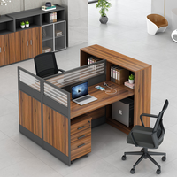 Poste de travail de bureau F2F pour 2 personnes en gros, mobilier de bureau en îlot, bureau de centre d'appels avec port USB