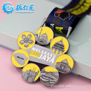 Medalla Deportiva de Aleación de Zinc en Plata, Bronce y Oro, con Rotación 3D, para Fútbol, Maratón, Carreras, Personalizable, Ecológica, Grabado Láser - Product Image 4