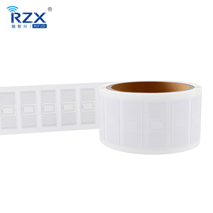 Etiqueta/Adhesivo/Etiqueta RFID UHF 860-960Mhz de Tamaño 45*19mm con Impresión Personalizada y Plazo de Entrega Rápido para la Gestión de Ropa y Calzado en Comercios Minoristas - Product Image 5