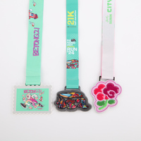Vente en gros de médailles, plaques et trophées en métal avec impression UV 3D dorée, design personnalisé, pour la course et le sport, en alliage de zinc, argent et cuivre, à prix abordable