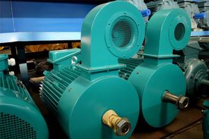 มอเตอร์เครนแบบอะซิงโครนัสชนิดโรเตอร์แบบม้วน ได้รับการรับรองมาตรฐาน ISO9001 ความถี่ 50Hz สำหรับ YZR280M 63KW-1200KW - Product Image 3