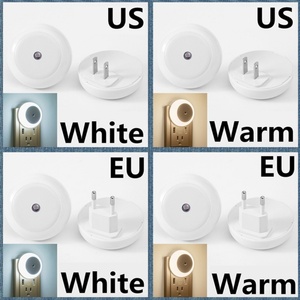 Luz Nocturna LED Inteligente con Sensor, Enchufe Redondo, Lámpara de Noche para Baño, Hogar, Cocina, Pasillo, Escalera, Dormitorio - Product Image 3