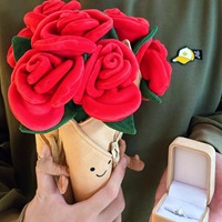 Peluche en forme de bouquet de roses avec rembourrage en coton PP pour filles - Cadeau de mariage, de Saint-Valentin et d'anniversaire