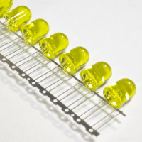 Diode LED professionnelle F10 à tête ronde de 10 mm, lentille transparente jaune pour balise d'avertissement, utilisée par les fabricants