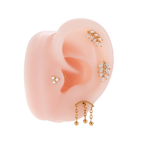 HENGSEN G23 PVD or rempli F136 Implant Grade Titane Boucle d'oreille Blanc CZ Cluster Filetage interne Boucle d'oreille à dos plat