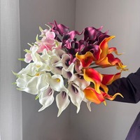 PU-Touch Calla-Lilien Künstliche Blumen Hochwertige Feuchtigkeitsspendende Haptik Direktvertrieb Großhandel Weich