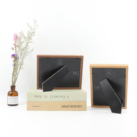 Cadre en bois massif sur mesure OEM/ODM, cadre flottant pour galerie d'art avec marque privée pour les marques de décoration artistique, vente en gros
