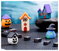 Mini Figurines en vrac Micro résine Halloween Miniature fantôme Zombie toile d'araignée citrouille maison 3D bricolage ornements pour stylos enfants jouets de bain