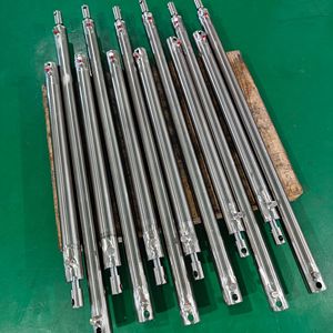 Cylindre hydraulique en acier chromé dur à 4 étapes Shan Tui pour déneigeuse - Product Image 1