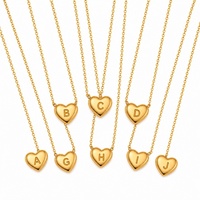 Collier initial en forme de lettre délicat, prêt à être expédié, sans ternissement, plaqué or 18 carats, en acier inoxydable, bijoux plaqués or PVD, vente en gros