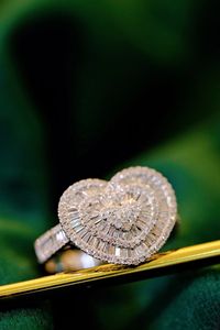 Ensemble de bijoux de mariée de luxe Xinfly personnalisé en or blanc massif 18 carats, forme de cœur, diamant naturel pour les mariages, les fêtes, classique pour les cadeaux - Product Image 5