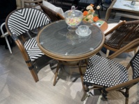 Ensemble table et chaises d'extérieur en alliage d'aluminium moderne et simple, modèle MHD-007, pour balcon, jardin, restaurant, café, maison d'hôtes