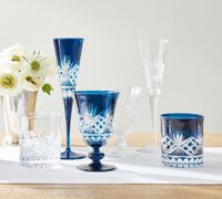 Verres à vin de mariage en verre soufflé à la main, gravés, vintage et luxueux, de couleur bleue, avec couleur et logo personnalisés