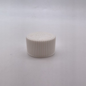Bouchon à vis en plastique noir mat 22/400 à l'épreuve des enfants pour bouteilles en verre Boston de 4 oz, emballage cosmétique industriel - Product Image 3