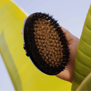 2024 El más nuevo cepillo de masaje corporal seco de cobre de energía de madera con cerdas finas de bronce y jabalí crea oxígeno para el cepillado seco de la piel - Product Image 3