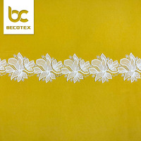 Dentelle brodée blanche pour vêtements, tissu de dentelle personnalisé, nouvelle dentelle décorative pour robe