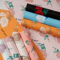 Großhandel Wasserdichtes Traumhaftes Rosenmuster Yuyin Blumenverpackungspapier DIY Bouquet Floristik-Verpackungsmaterial für Floristen Handgemachte Geschenkverpackung