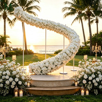 Arche florale de luxe en forme de S avec roses rouges, support de fleurs artificielles pour la décoration de scène de mariage en extérieur