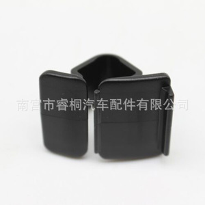 Clip de Aislamiento para Capó de Coche Shuangxuan 046804433, Clip de Fijación de Plástico para Fiat 500X Jeep - Product Image 2