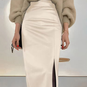 <span class=keywords><strong>Jupe</strong></span> mi-longue femme taille haute <span class=keywords><strong>en</strong></span> simili <span class=keywords><strong>cuir</strong></span> noir élégante silhouette trapèze fente latérale pour bureau fête tenue décontractée pour l'automne - Product Image 2