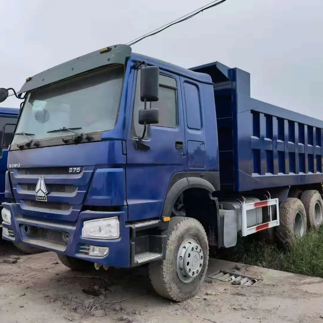 40 TON autocarro con cassone ribaltabile di marca Della Cina camion usato Sinotruk discarica camion di rifornimento della fabbrica