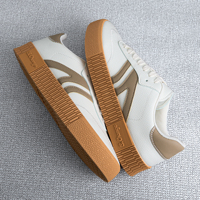 Baskets décontractées pour hommes à plateforme, tige en PU avec accent latéral en PU, semelle en PVC, chaussures de skate tendance pour hommes