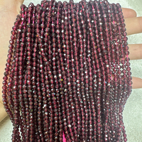 Perles de pierre grenat à facettes naturelles de 4mm pour la fabrication de bijoux Perles de bijoux en pierre naturelle de qualité supérieure pour les projets d'artisanat de bricolage