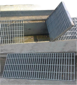 <span class=keywords><strong>Grille</strong></span> de barre en acier inoxydable durable grillages métalliques galvanisés Surface dentelée pour usage extérieur Sécurité antidérapante pour entrepôt - Product Image 5