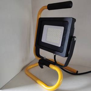 Lampe de travail LED portable WEIDE 50W, projecteur portatif avec support WD-913S pour réparation en atelier - Product Image 1