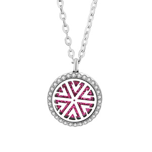 Collier diffuseur de parfum en acier inoxydable, motif floral, animalier et géométrique ajouré - Product Image 1