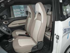 热卖便宜QQ冰淇淋电动车170千米远程微车左舵驾驶新能源汽车中国畅销书 - Product Image 5