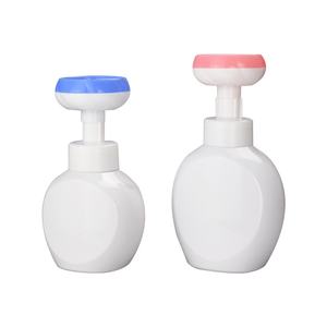 Flacon <span class=keywords><strong>pompe</strong></span> moussant en PET de 300 ml/500 ml en forme de fleur pour distributeur de cosmétiques - Product Image 1