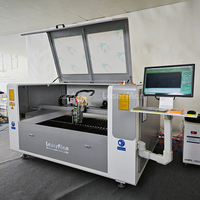 Machine de découpe laser CO2 à double tête 1500W+130W pour plaques de fer et panneaux en contreplaqué