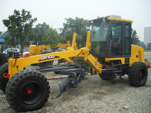 Cheap 100HP GR100 Mini <strong>Motor</strong> <strong>Grader</strong> With Blade And Ripper - Product Image 3
