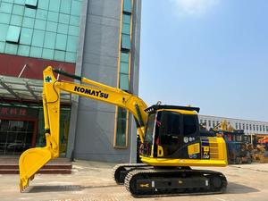 Excavadora Hidráulica Usada Komatsu PC130 de 13 Toneladas, Original de Japón, de Segunda Mano, con Certificación CE/EPA, a la Venta a Bajo Precio - Product Image 2