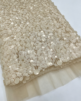Tissu en tulle lourd et volumineux avec sequins et perles, broderie multicolore faite à la main, maille extensible en polyester/métallique pour mariage