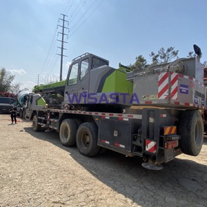 Zoomlion dijual truk derek, 25 Ton ZTC250 tangan kedua lengan hidrolik kecil untuk truk dalam kondisi asli - Product Image 5
