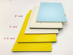 Revêtement de sol <span class=keywords><strong>en</strong></span> PVC imperméable professionnel pour intérieur, <span class=keywords><strong>gazon</strong></span> artificiel pour terrain de badminton <span class=keywords><strong>en</strong></span> <span class=keywords><strong>rouleau</strong></span> - Product Image 3